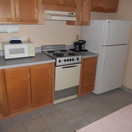 Guesthouse Inn & Suites Eugene/سبرينجفيلد المظهر الخارجي الصورة