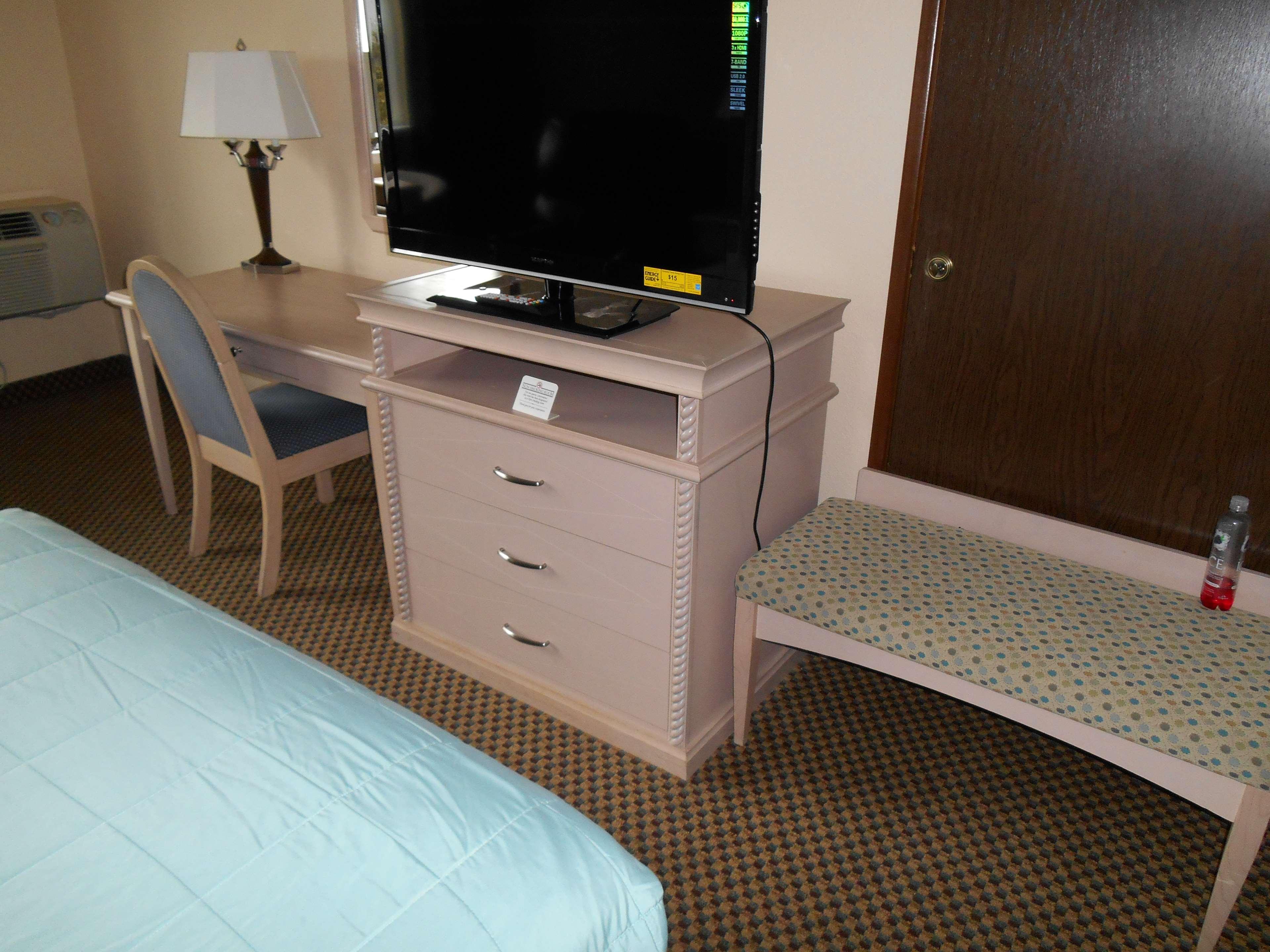 Guesthouse Inn & Suites Eugene/سبرينجفيلد المظهر الخارجي الصورة
