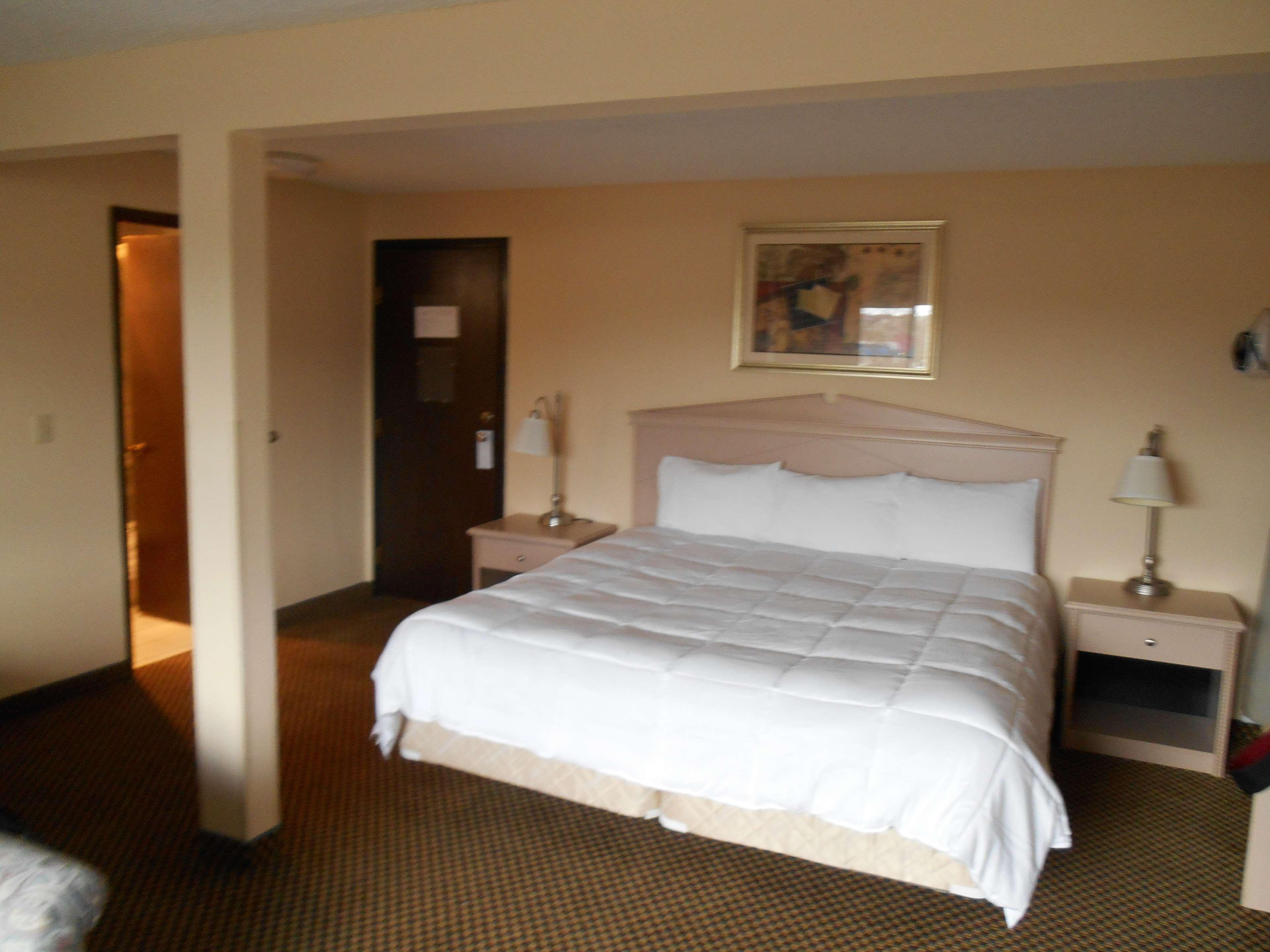 Guesthouse Inn & Suites Eugene/سبرينجفيلد المظهر الخارجي الصورة