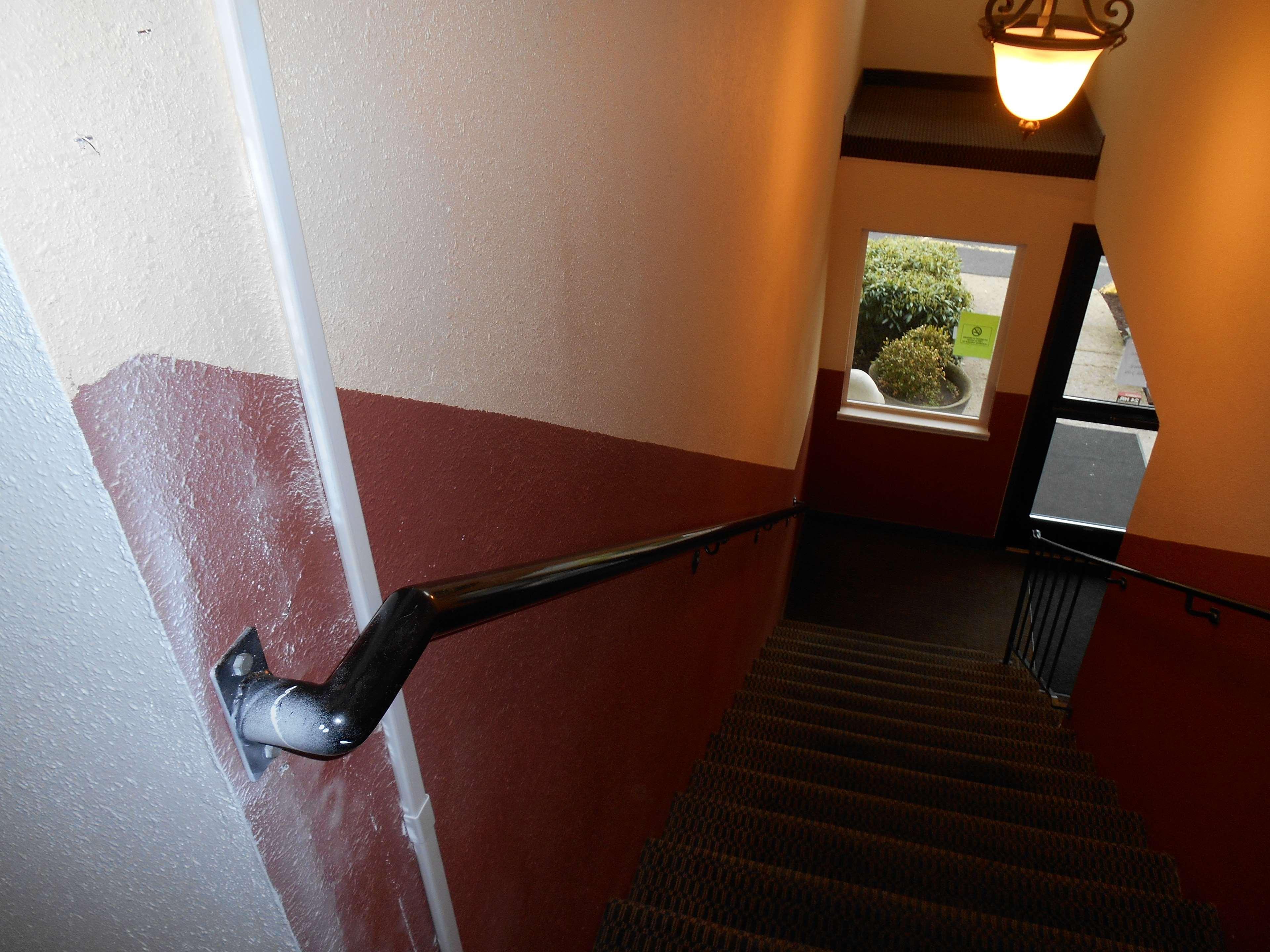 Guesthouse Inn & Suites Eugene/سبرينجفيلد المظهر الخارجي الصورة