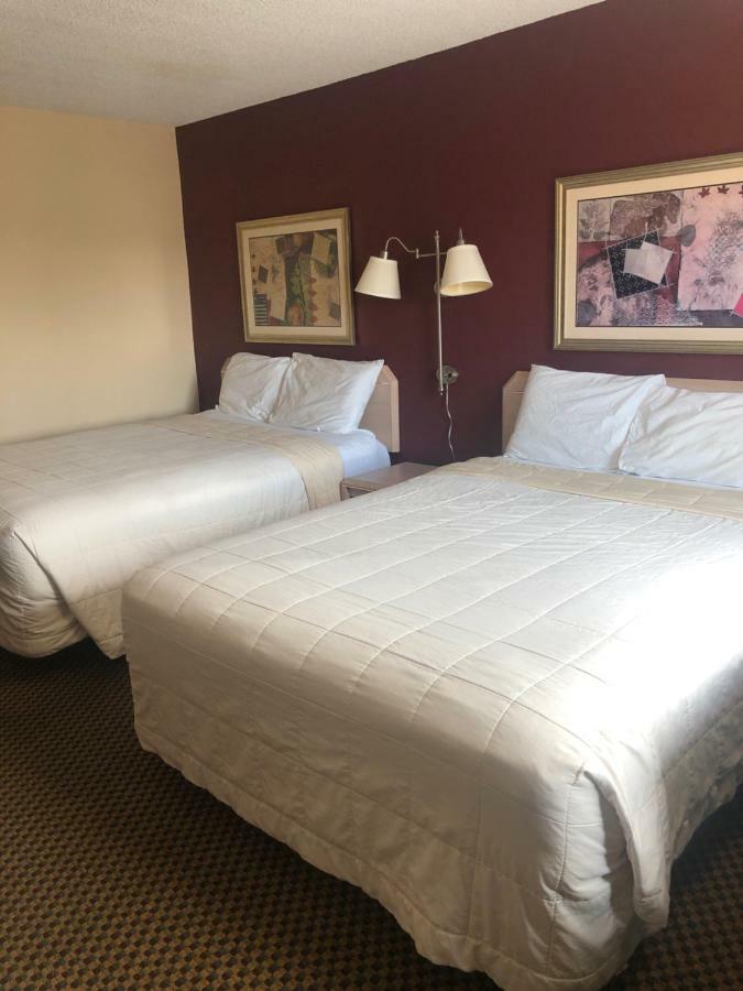 Guesthouse Inn & Suites Eugene/سبرينجفيلد المظهر الخارجي الصورة