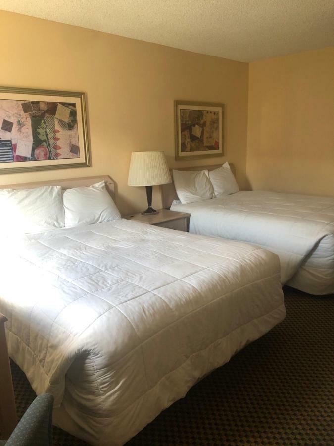Guesthouse Inn & Suites Eugene/سبرينجفيلد المظهر الخارجي الصورة